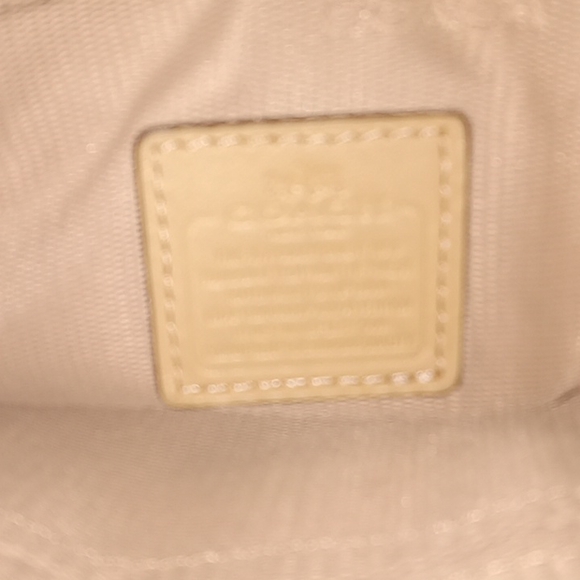 Wallet - Picture 2 of 4